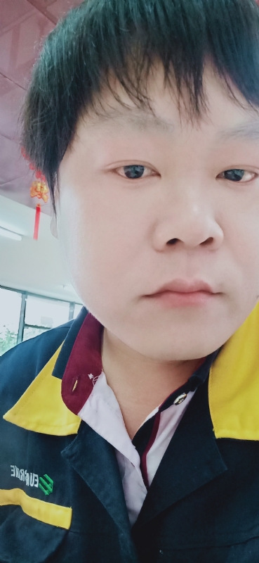 三哥哥的第一张照片--宿迁中老年相亲网